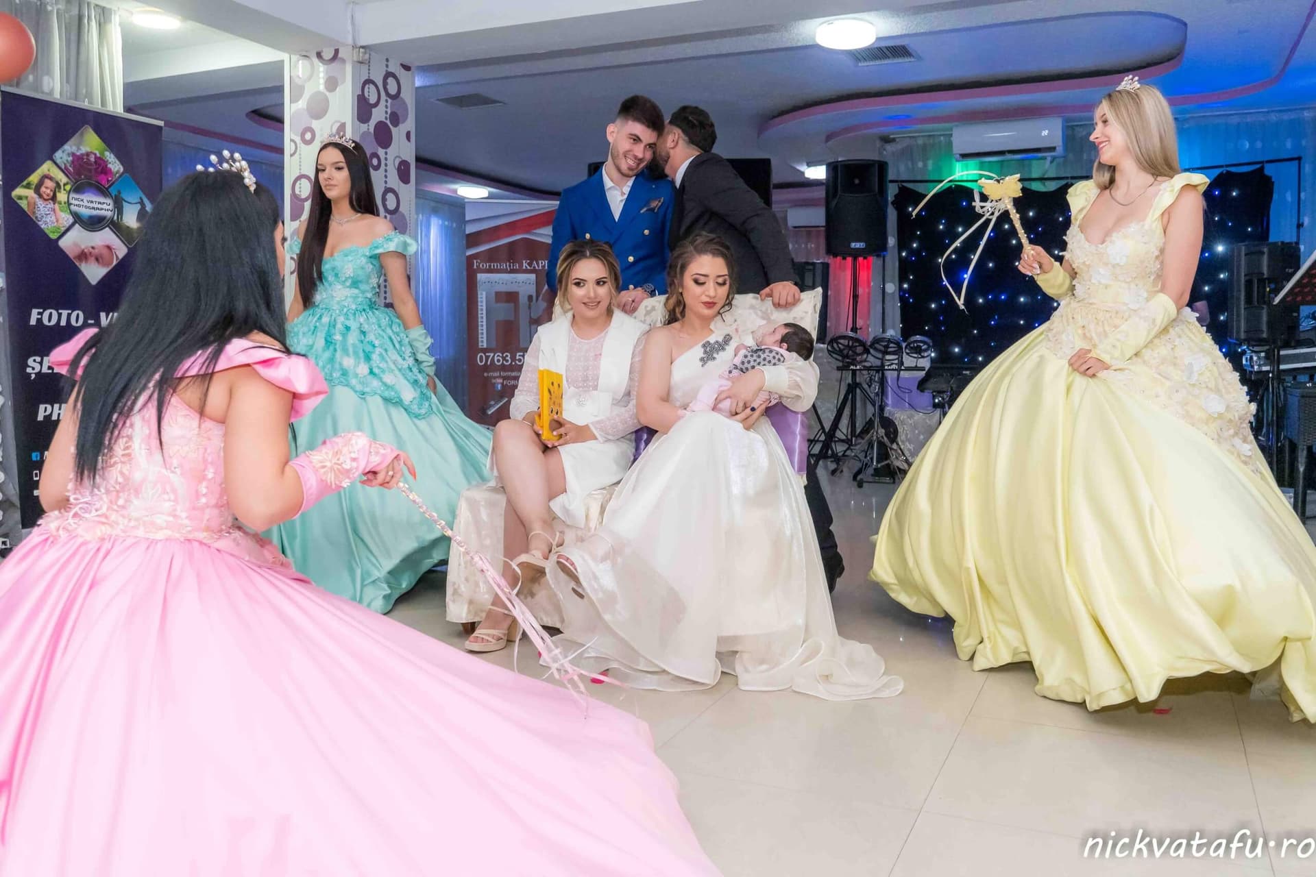 fotograf portret sedinta foto botez nou nascut