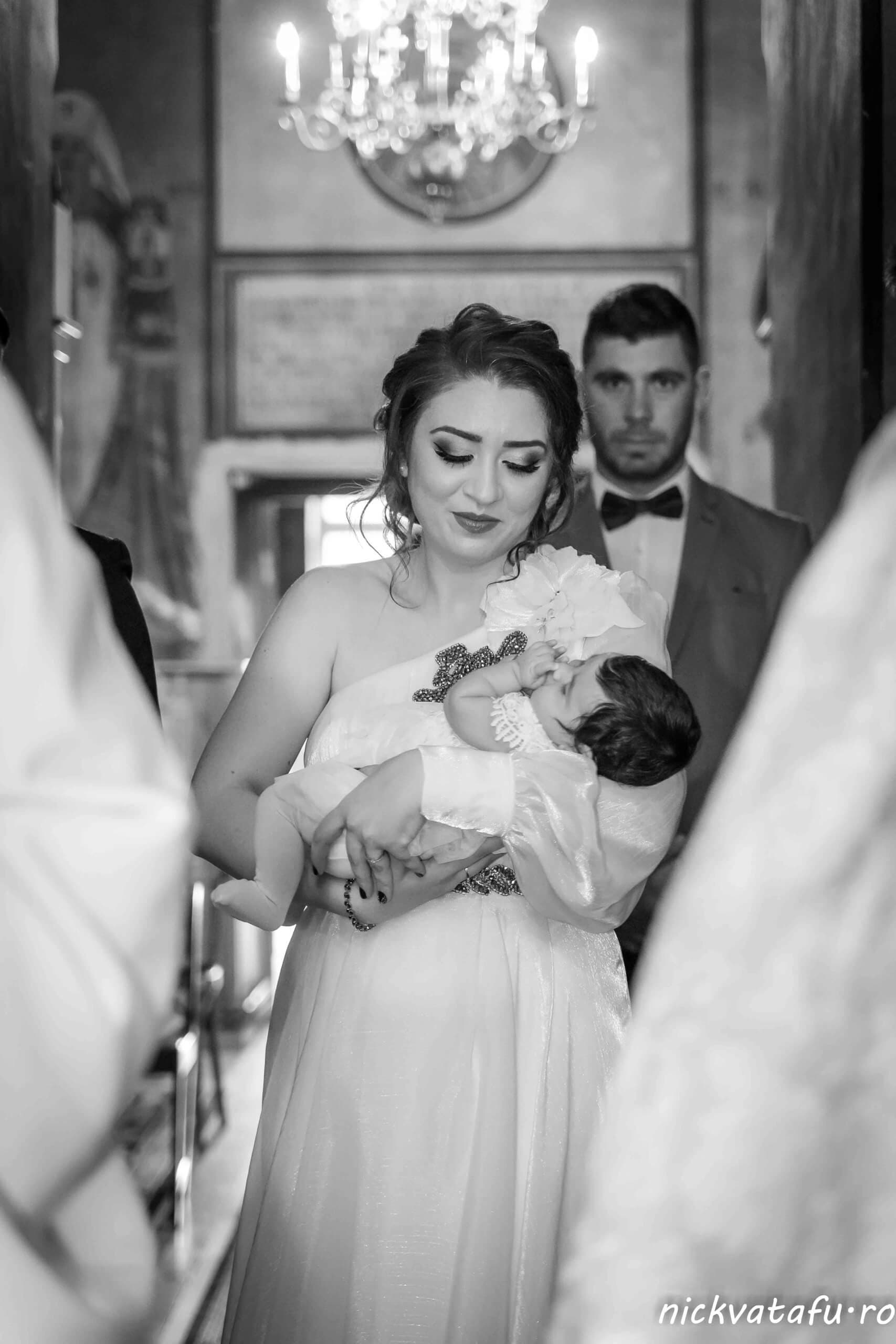 fotograf portret sedinta foto botez nou nascut