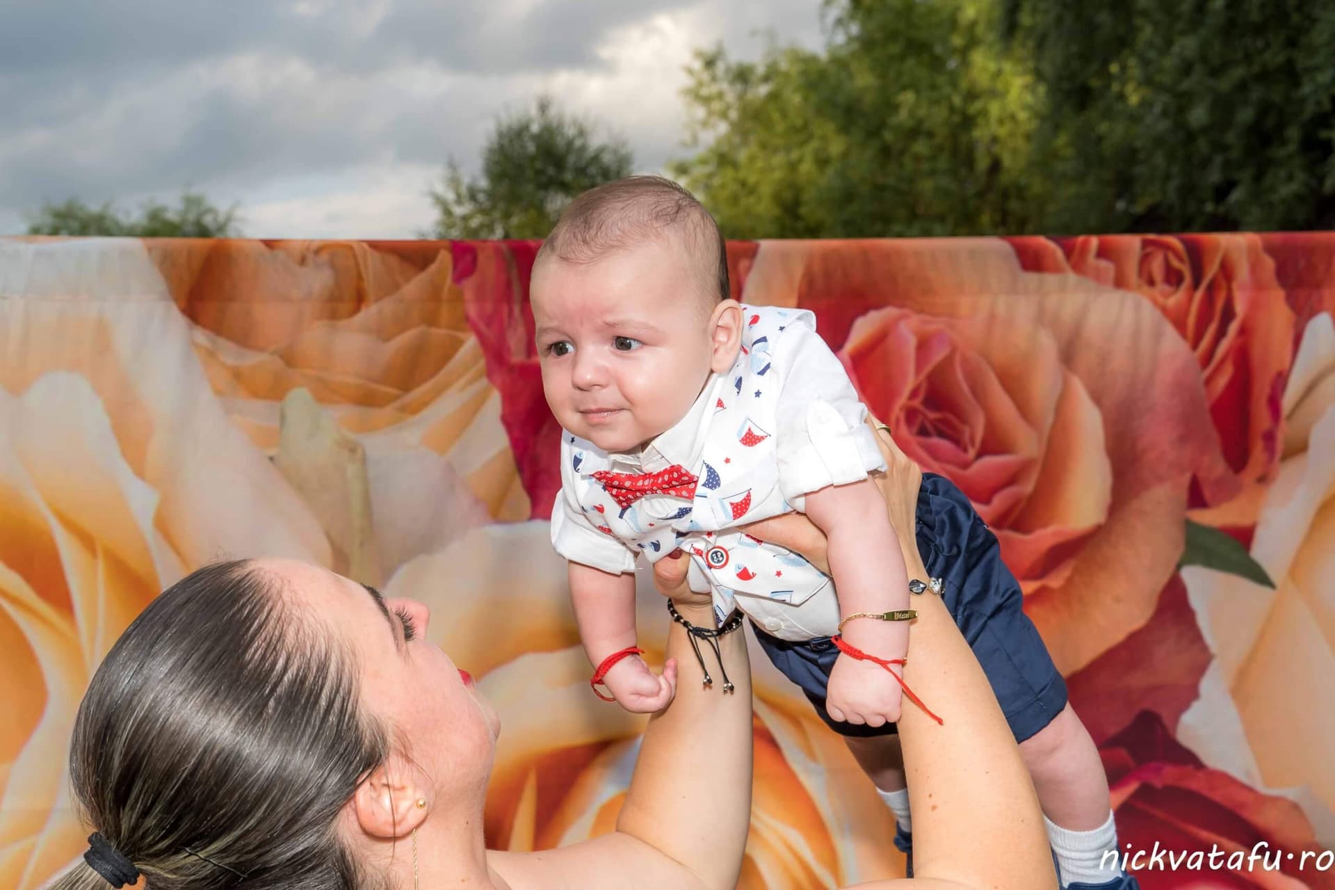 fotograf botez portret bebelus nou nascut
