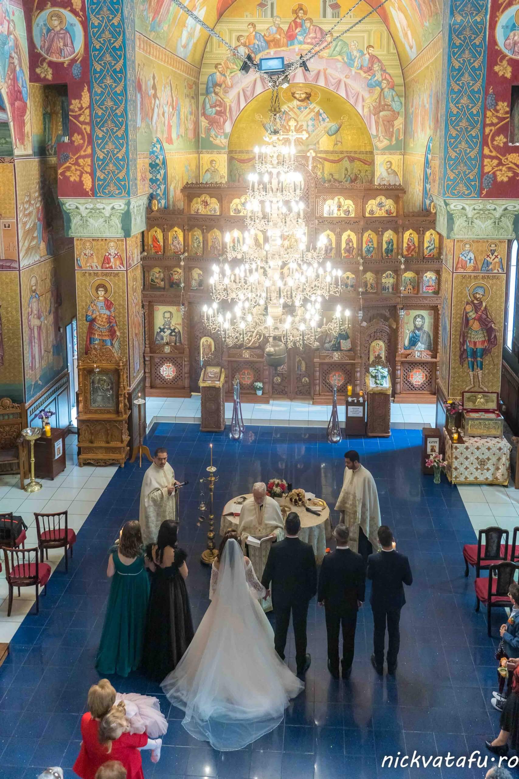fotograf nunta sedinta foto miri biserica