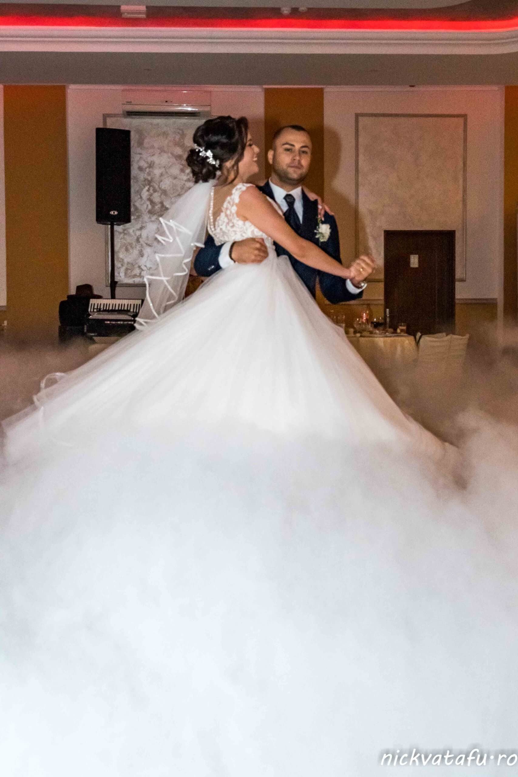 fotograf nunta dansul mirilor