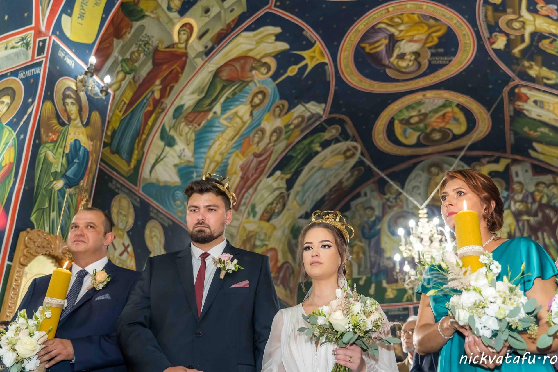 fotograf nunta sedinta foto miri biserica cununia religioasa