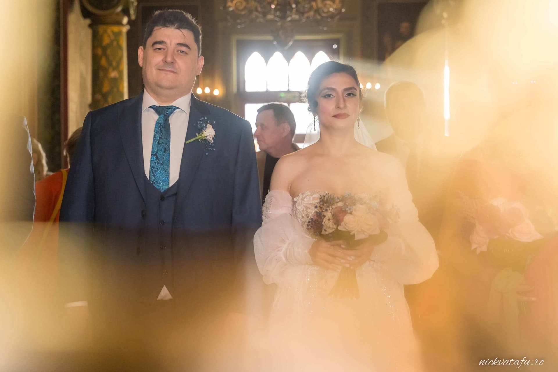 fotograf nunta sedinta foto miri biserica