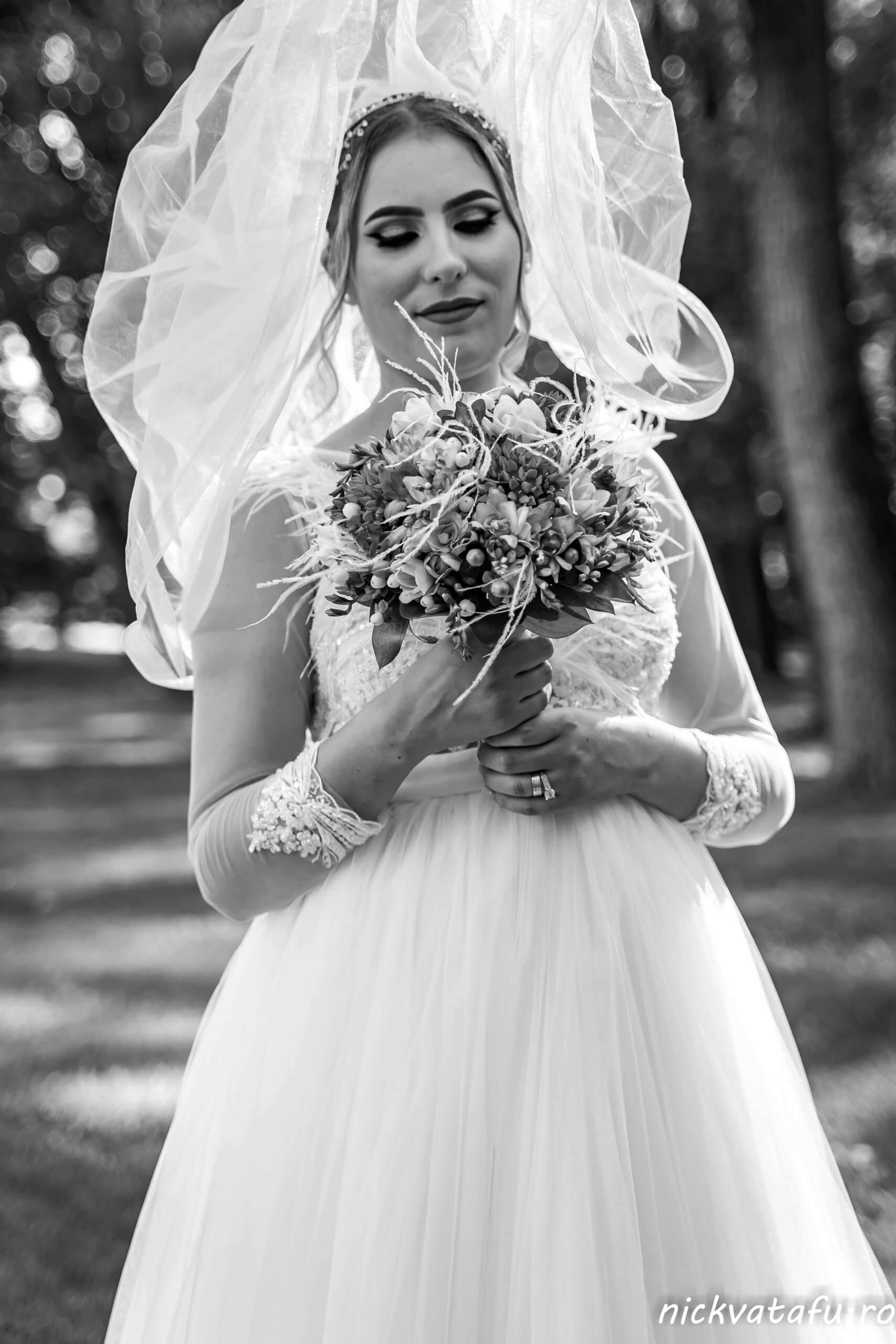 fotograf nunta portret miri sedinta foto mireasa alb negru