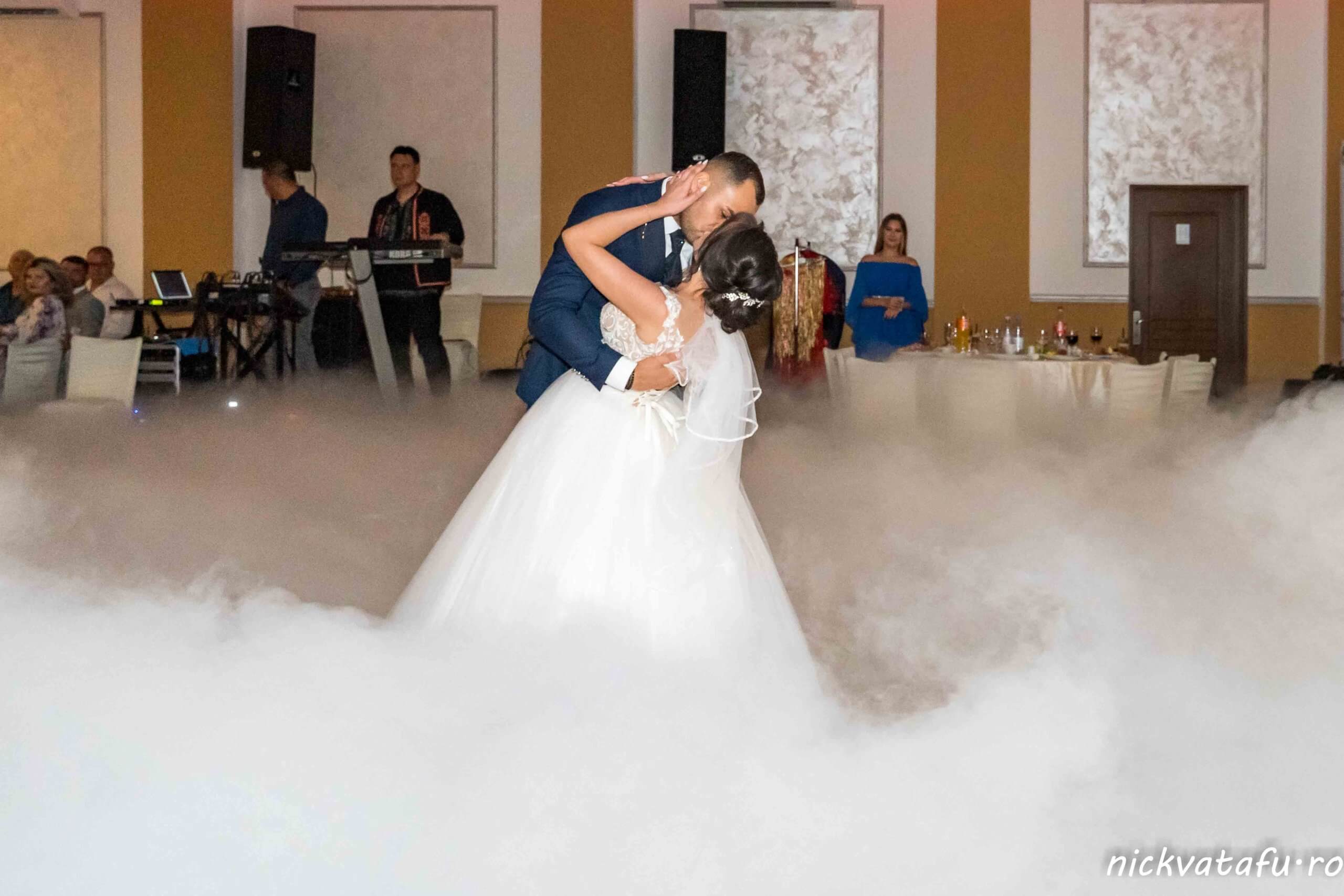fotograf nunta dansul mirilor